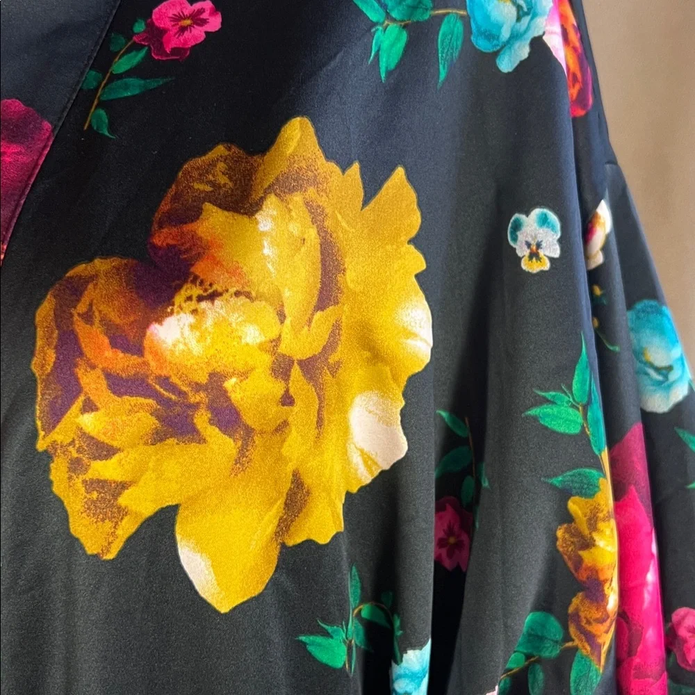 INC International Concepts floral kimono robe - Picture 2 of 5